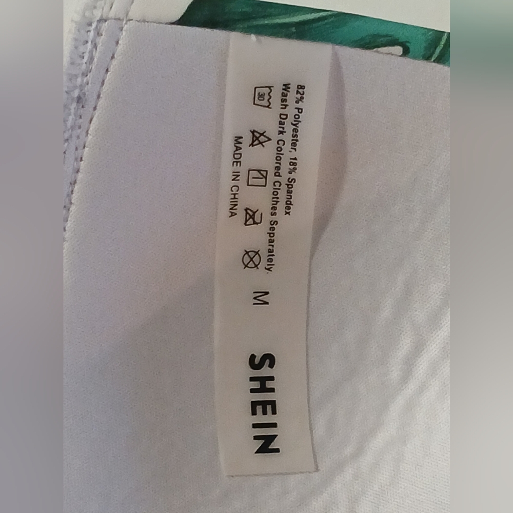 Shein Swimsuits For Women Floral  Rufled  One Piece Size M - Picture 7 of 10